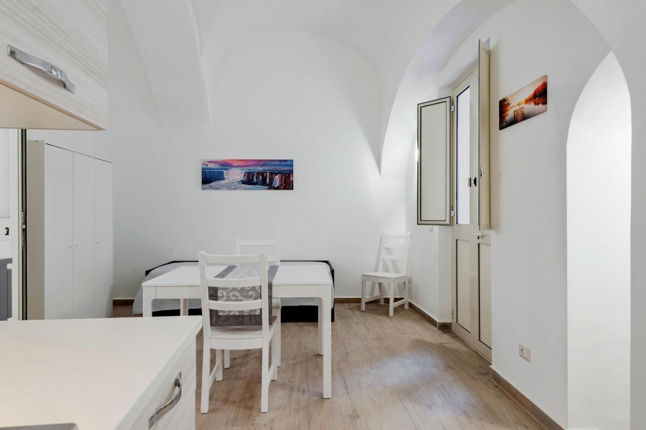 Trinita' 57 Apartments By Wonderful Italy Catania Kültér fotó