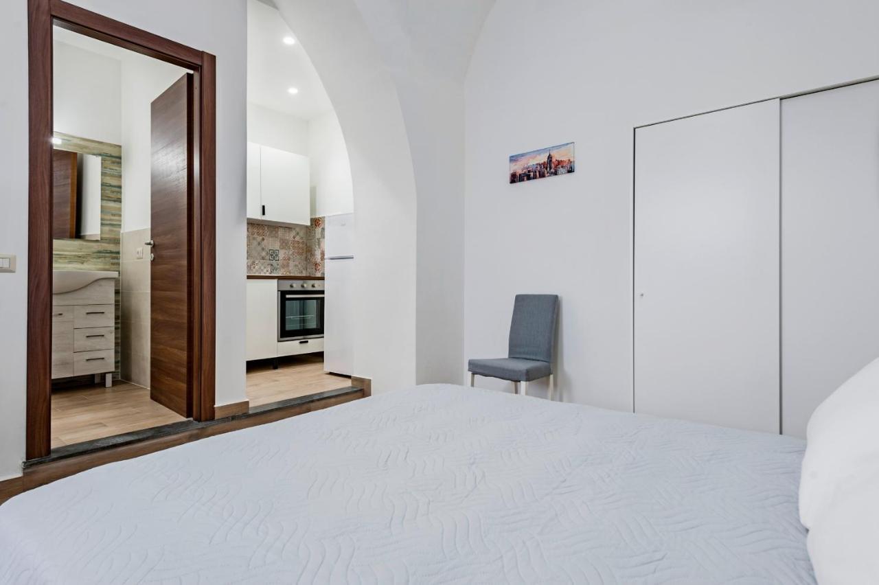 Trinita' 57 Apartments By Wonderful Italy Catania Kültér fotó