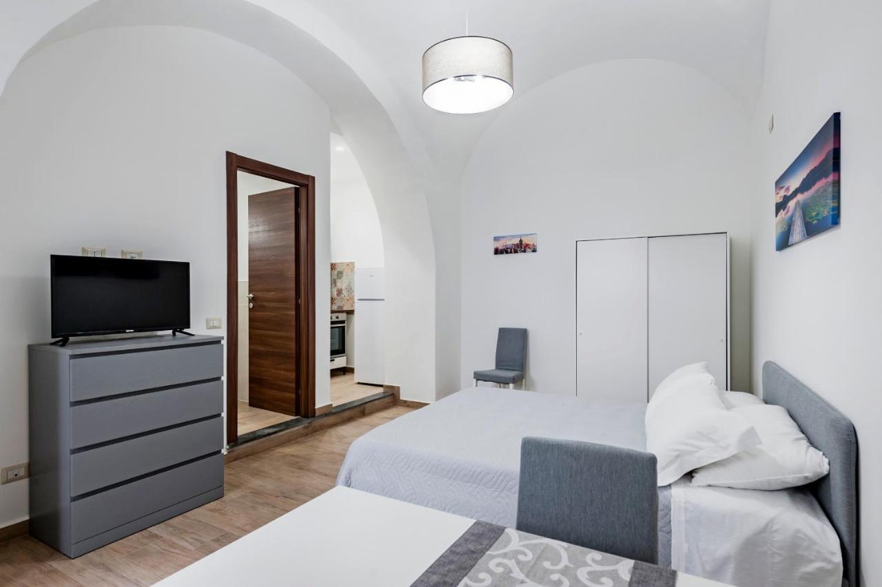 Trinita' 57 Apartments By Wonderful Italy Catania Kültér fotó